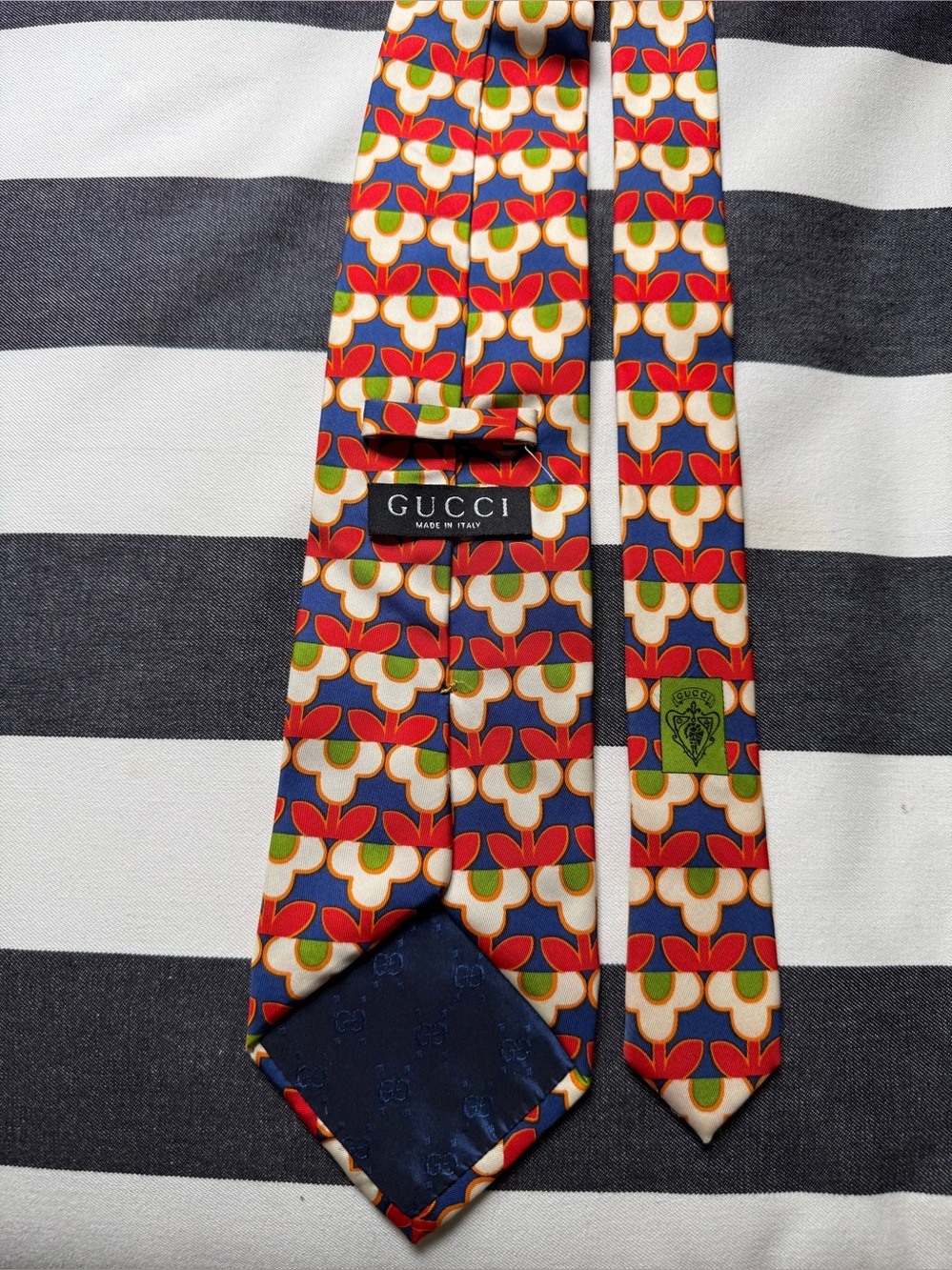Rare Gucci Pop Art Multicolor Red Blue Green Geometric Silk Tie